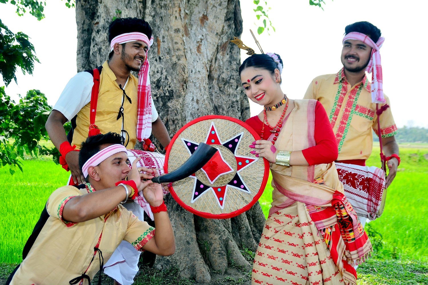 The Popular Bihu Dance Of Assam Makes History