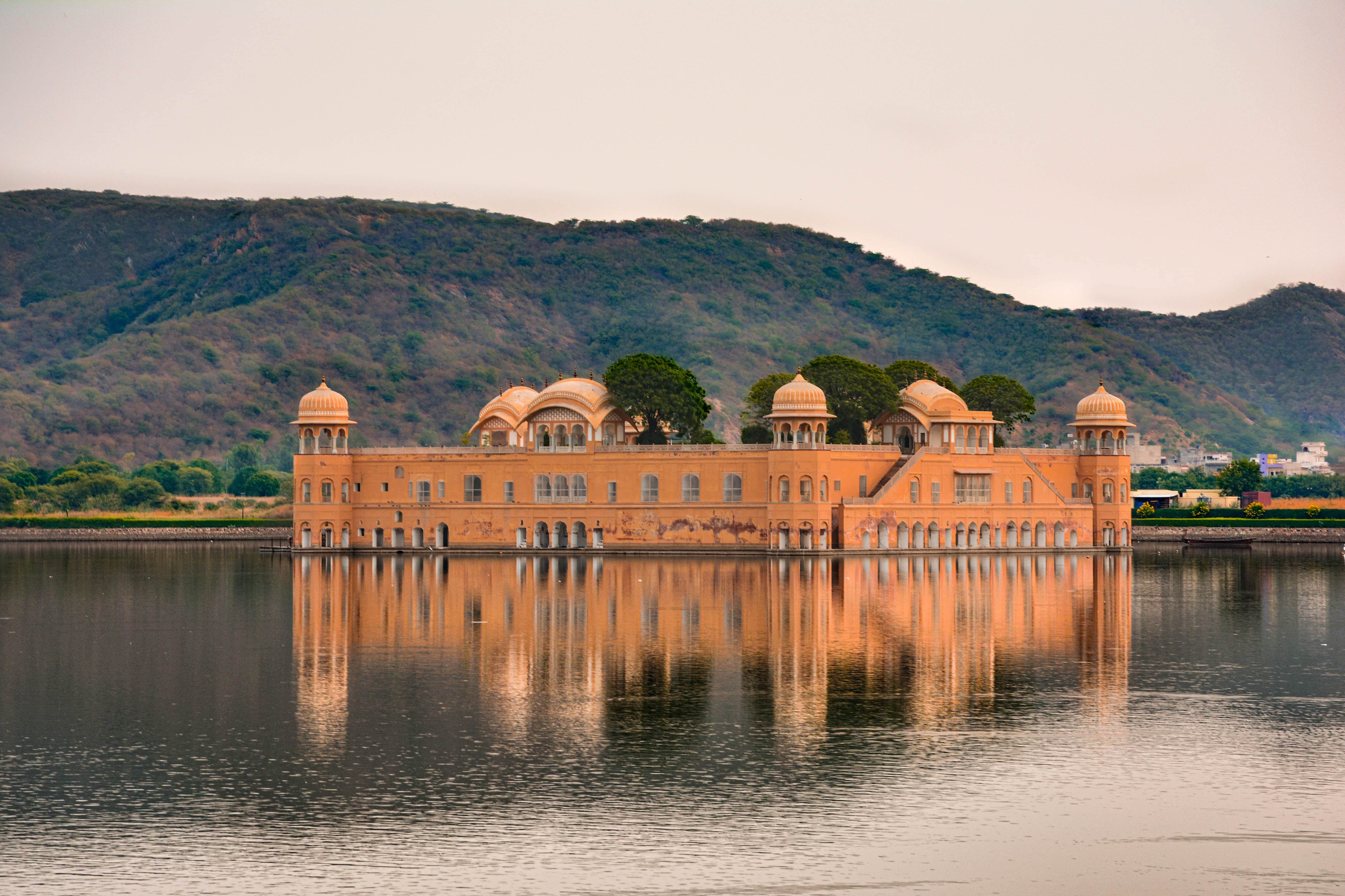 Top 10 5-Star Hotels In Rajasthan to Live Life 