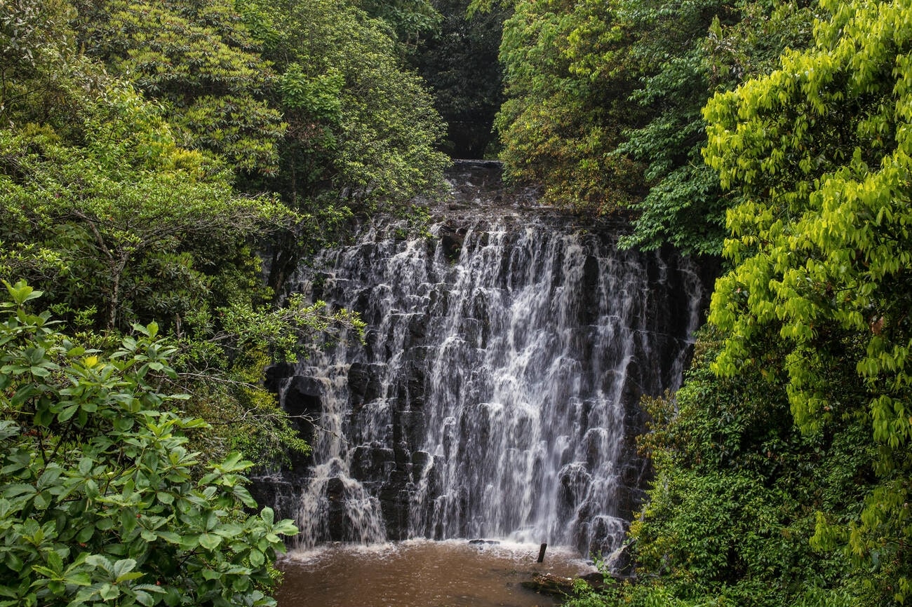 File:Elephant falls.JPG – Travel guide at Wikivoyage