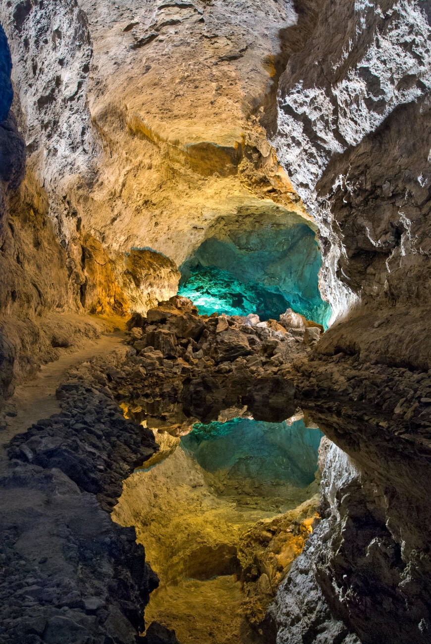 Mirror Cave: Batu Cermin Cave in Labuan Bajo, Bali