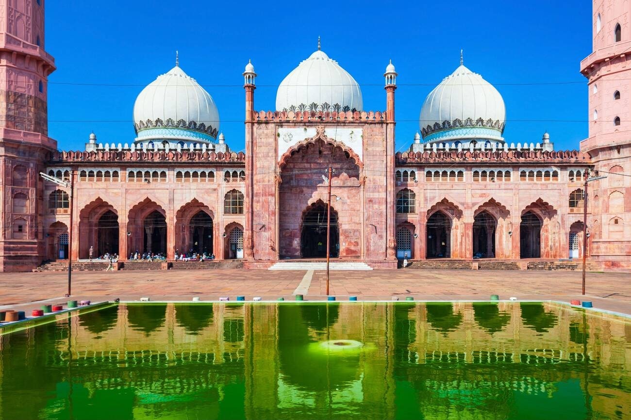 Taj-ul-masajid - Madhya Pradesh